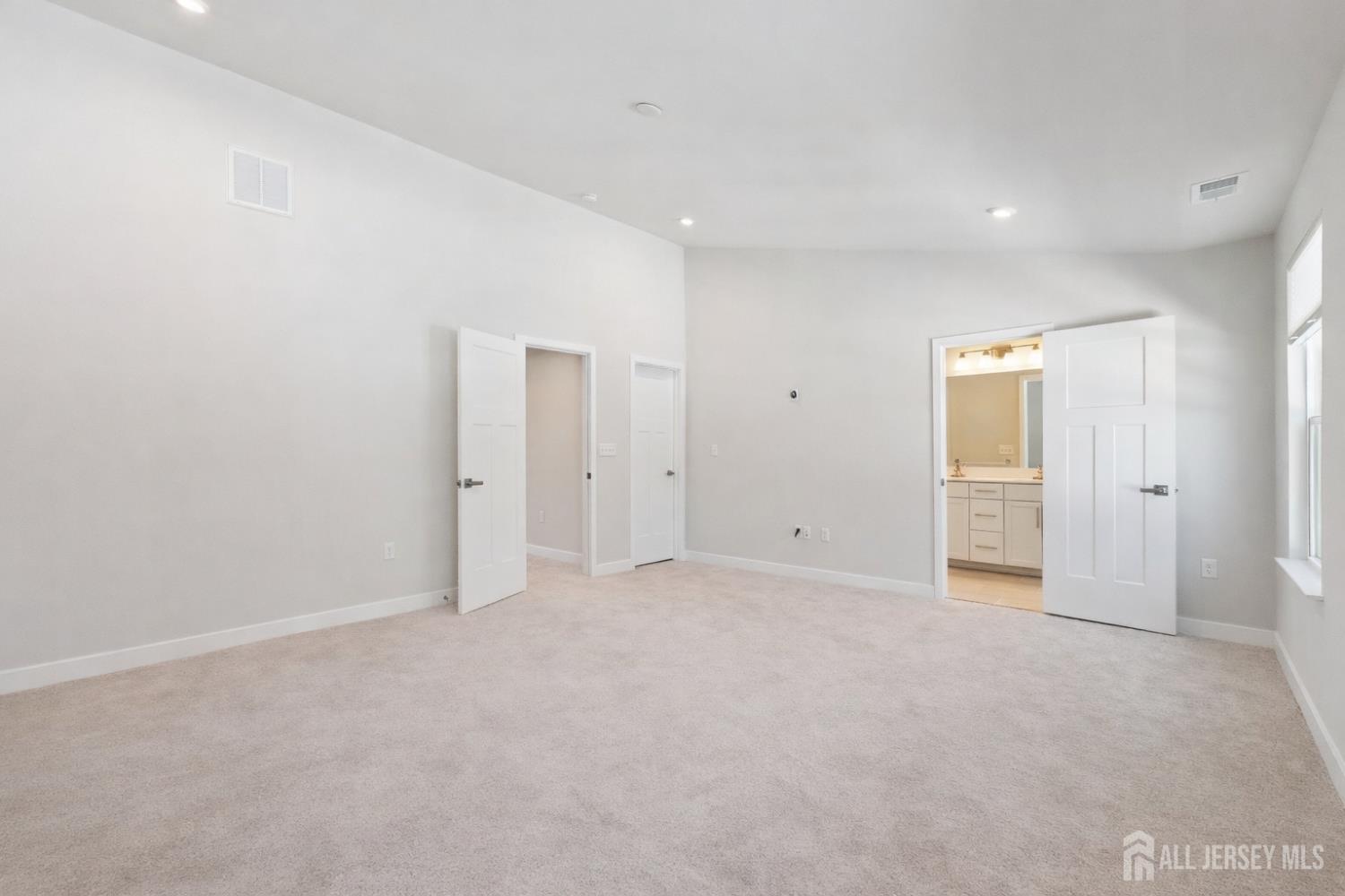 20 Owen Court, Franklin Twsp, NJ, 08873 image 27