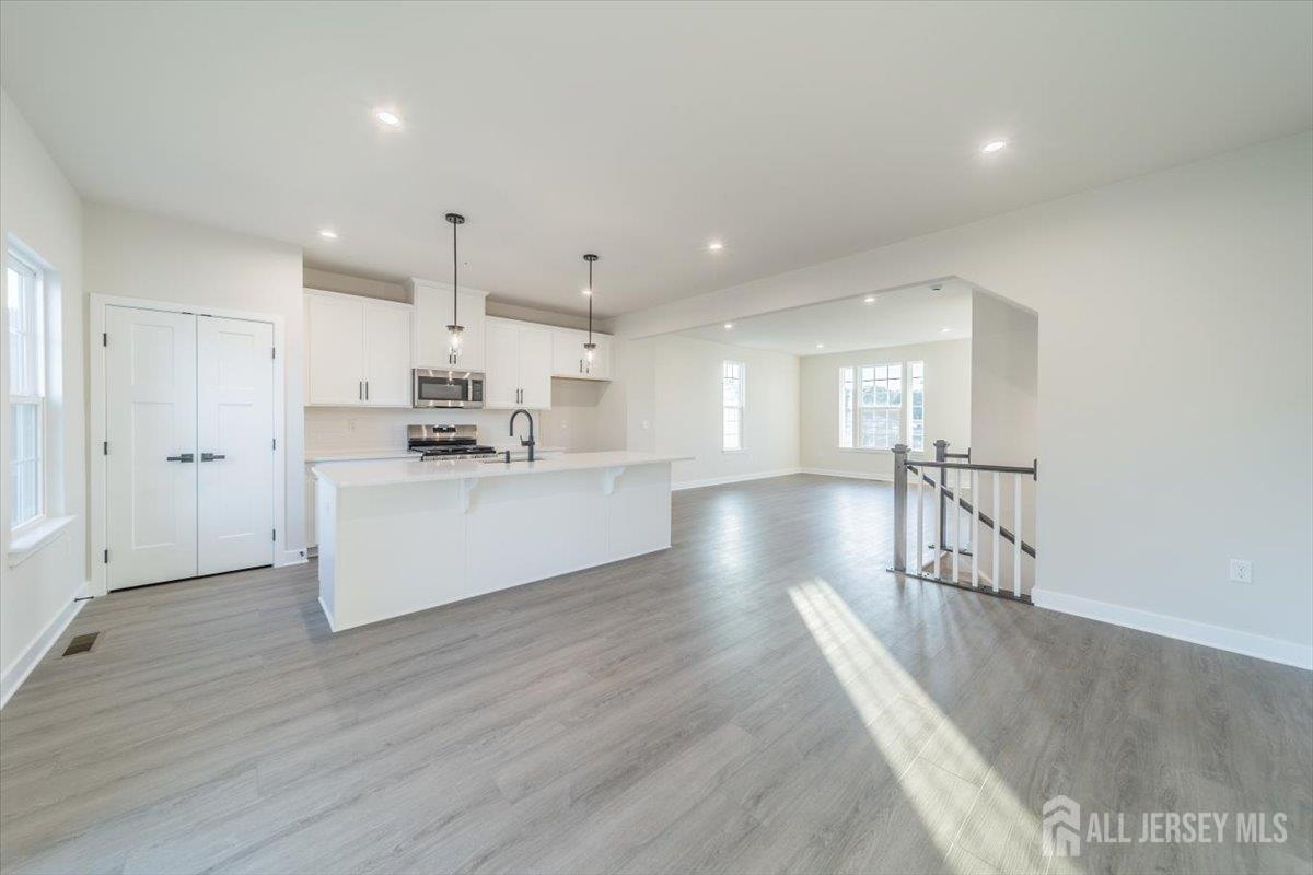 208 Midland Avenue, Aberdeen, NJ, 07721 image 11