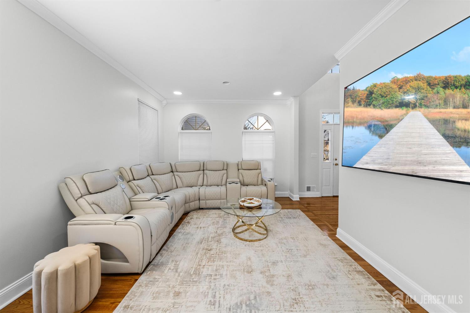 46 Pin Oak Drive Image 4