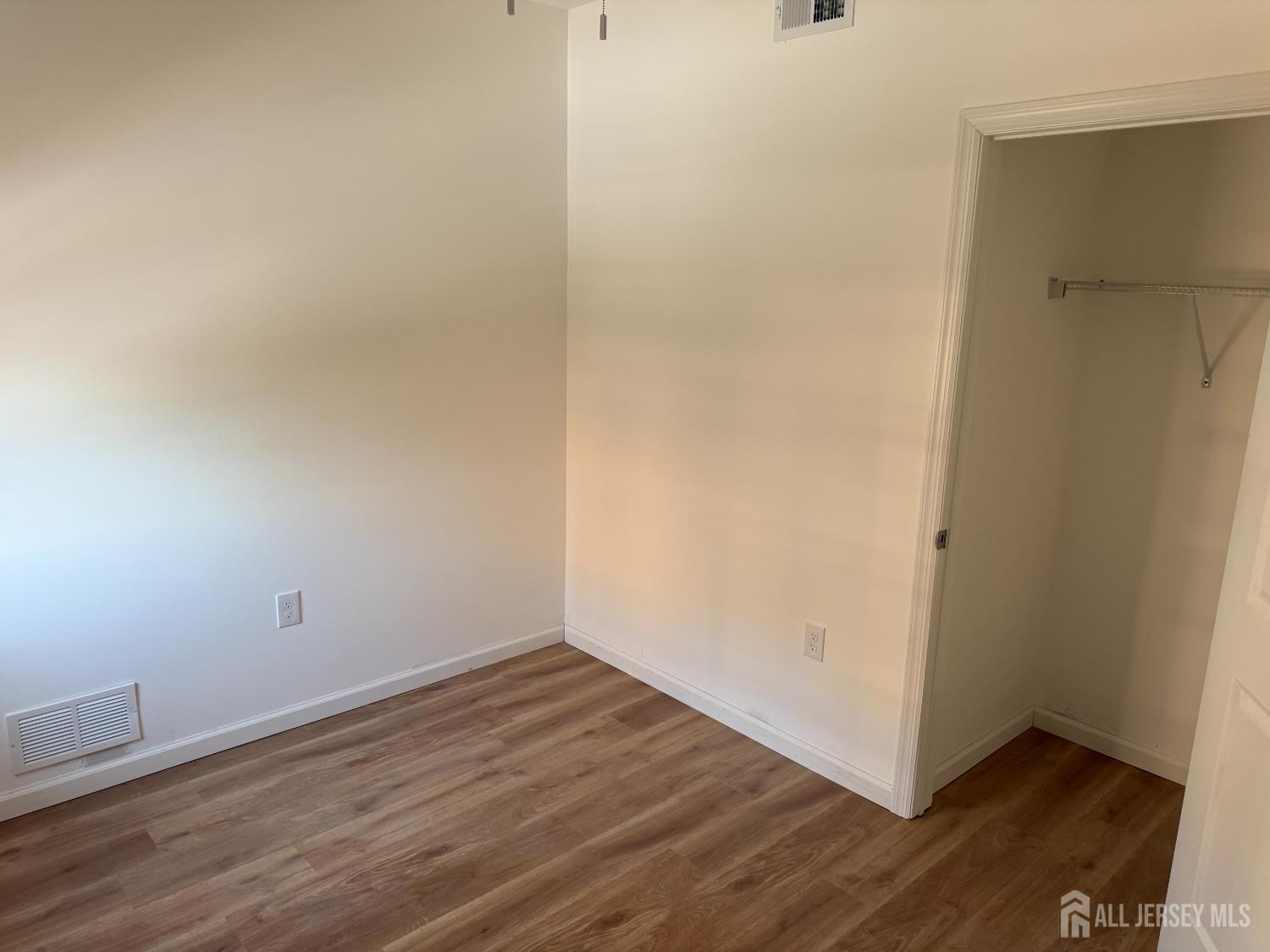 25 Stelton Road, Piscataway, NJ, 08854 image 31