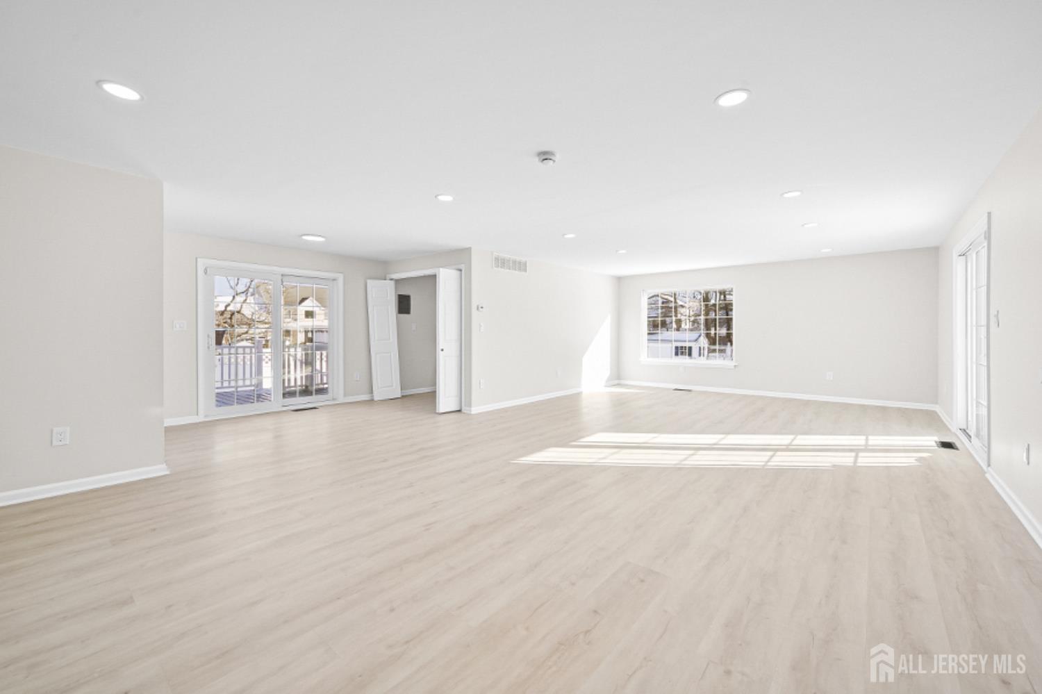 821 Bunnell Street, Lacey, NJ, 08734 image 16