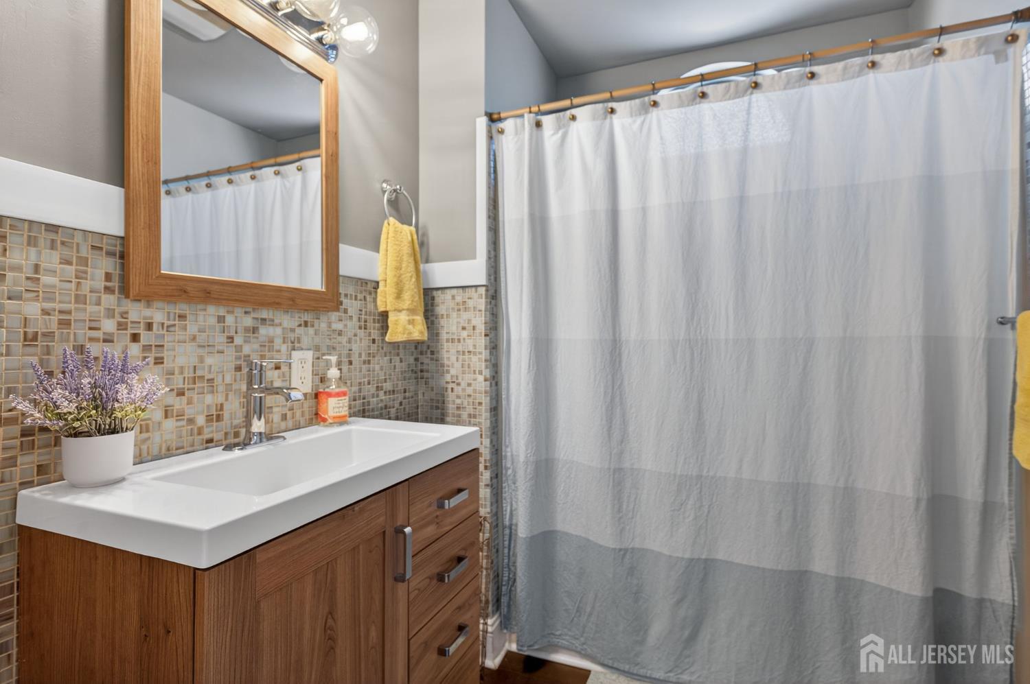 20 Nelson Drive, Milltown, NJ, 08850 image 26