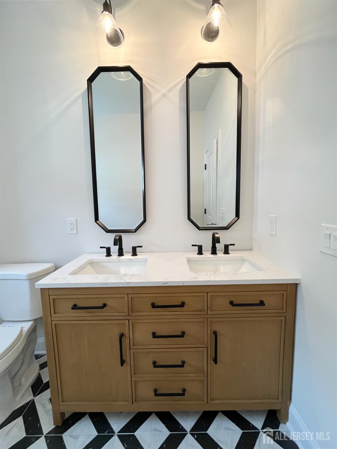 10-1/2 Johnson Avenue, Matawan, NJ, 07747 image 19