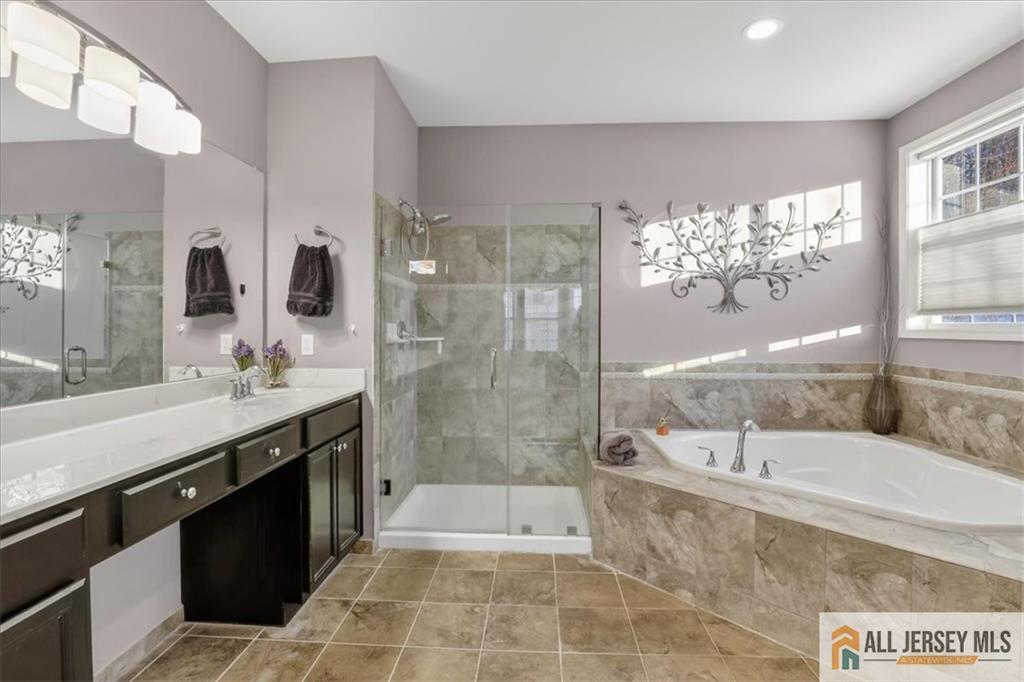 215 Bloomsbury Drive, NJ, 07751 image 21