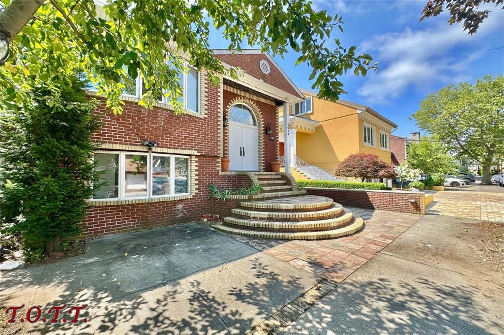 2416 National Drive Image 1