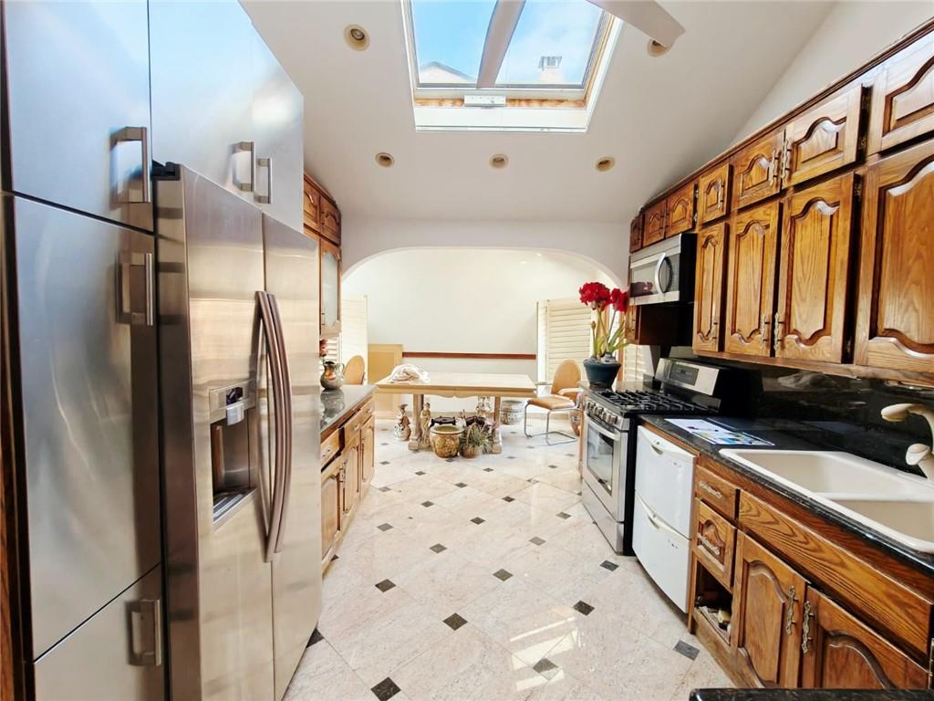 2416 National Drive, Brooklyn, New York, 11234 image 7