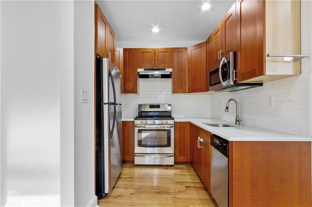 7807 Ridge Boulevard, Brooklyn, New York, 11209 image 17