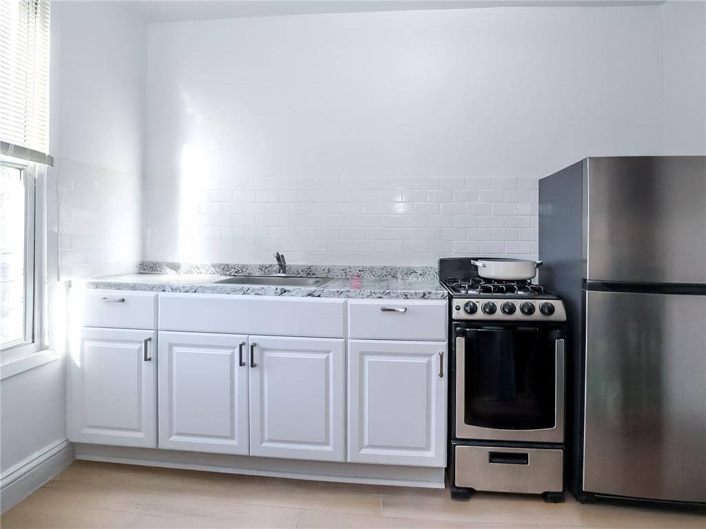 124 Hall Street, Brooklyn, New York, 11205 image 16