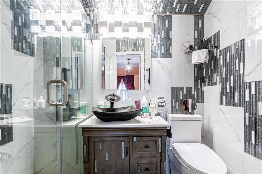 437 Laconia Avenue, Staten  Island, New York, 10305 image 21