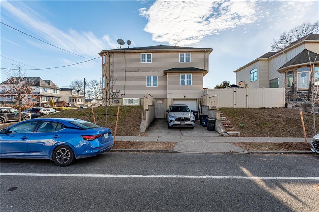437 Laconia Avenue, Staten  Island, New York, 10305 image 34