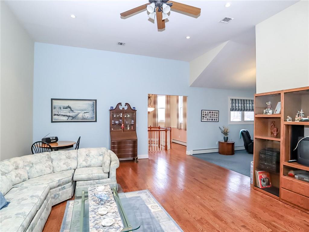 20 Tides Lane, Staten  Island, New York, 10309 image 20