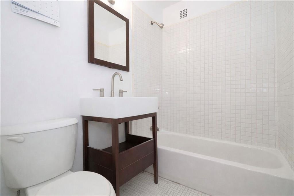 400 Cozine Avenue 9F, Brooklyn, New York, 11207 image 13