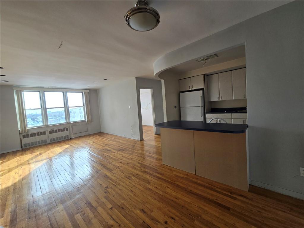 1530 East 8th Street 7M Image 2