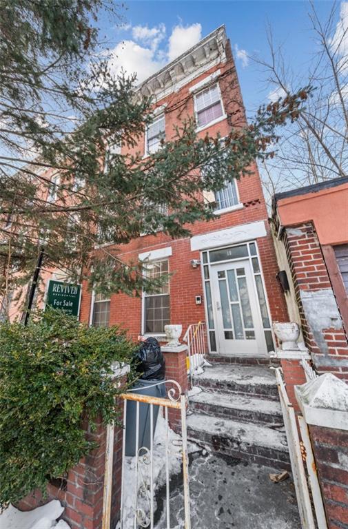 10 Gunther Place, Brooklyn, New York, 11233 image 8