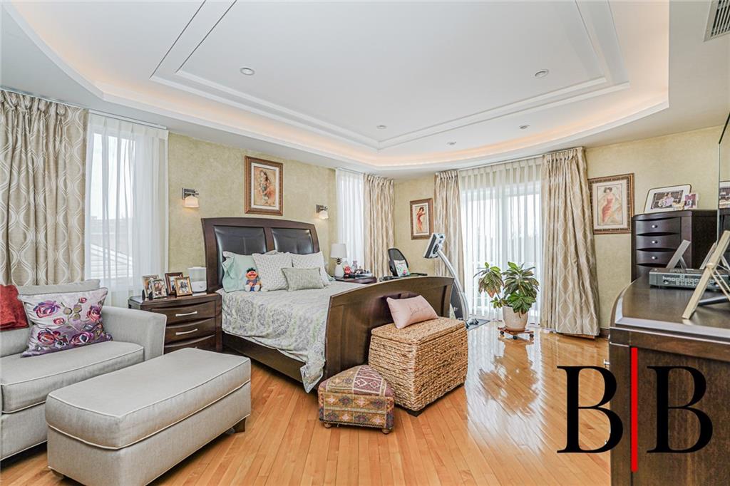 73 Barlow Drive, Brooklyn, New York, 11234 image 19