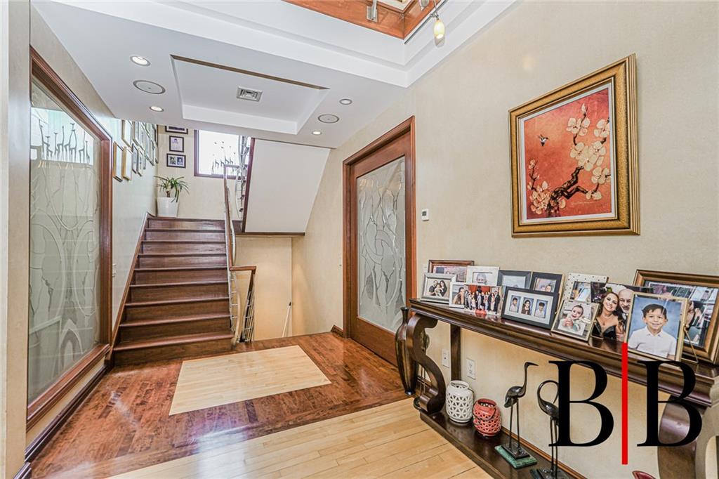 73 Barlow Drive, Brooklyn, New York, 11234 image 28