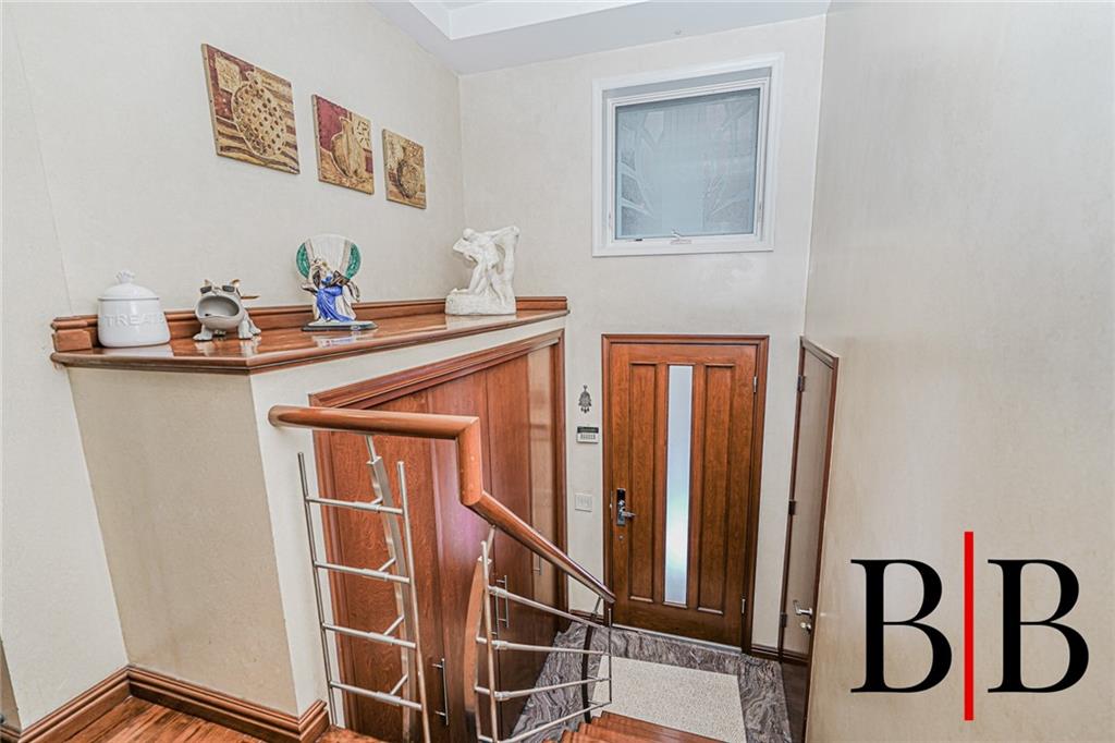 73 Barlow Drive, Brooklyn, New York, 11234 image 32