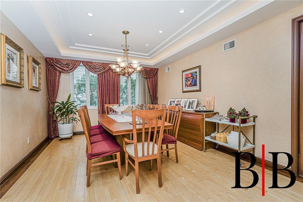 73 Barlow Drive, Brooklyn, New York, 11234 image 33