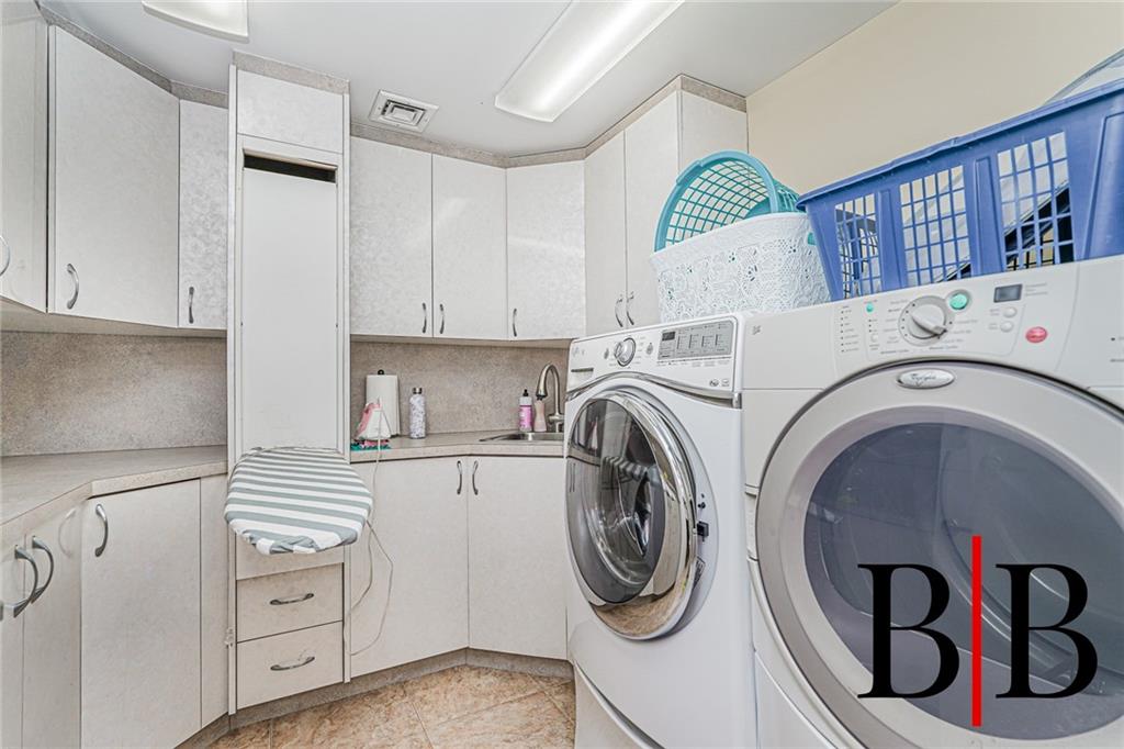 73 Barlow Drive, Brooklyn, New York, 11234 image 44