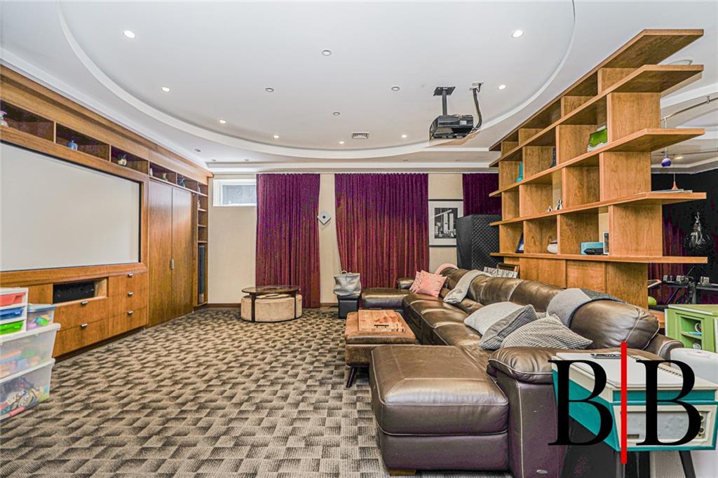 73 Barlow Drive, Brooklyn, New York, 11234 image 46