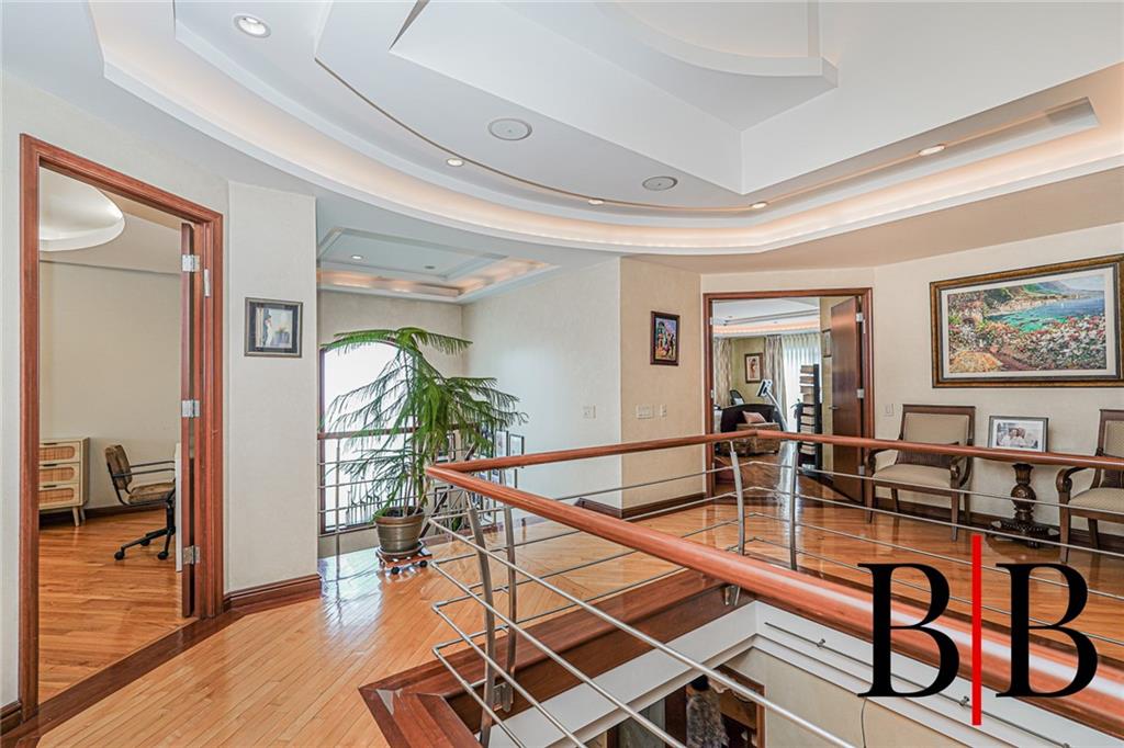 73 Barlow Drive, Brooklyn, New York, 11234 image 8