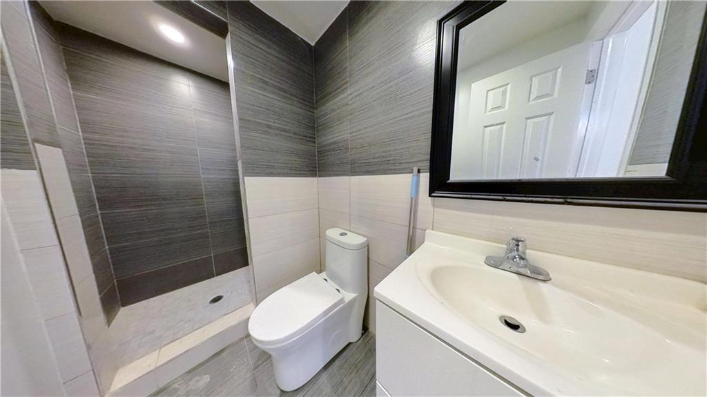 32-20 156th Street, Flushing, New York, 11354 image 11