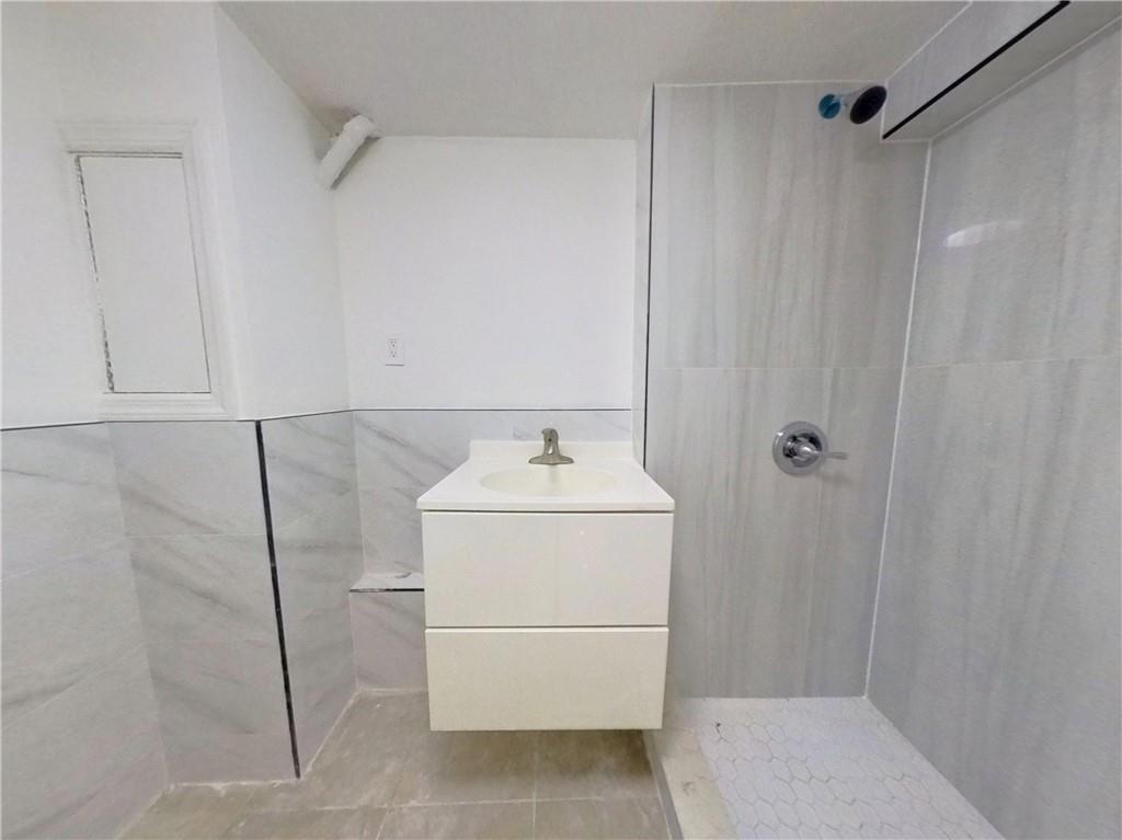 32-20 156th Street, Flushing, New York, 11354 image 21