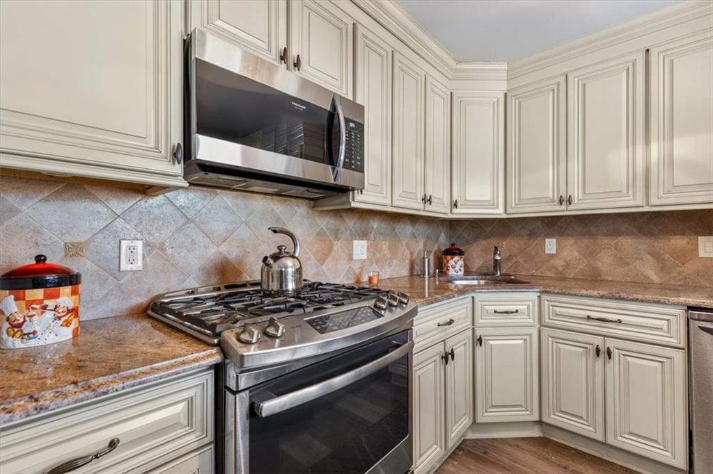 76 East Brandis Avenue, Staten  Island, New York, 10308 image 9