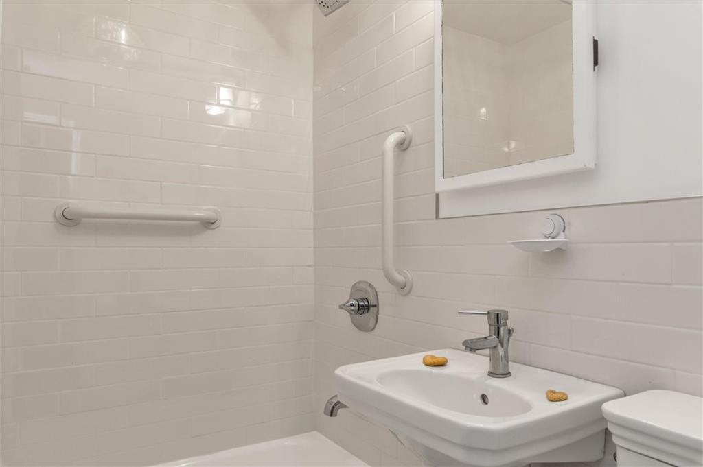 264 Decatur Street, Brooklyn, New York, 11233 image 11