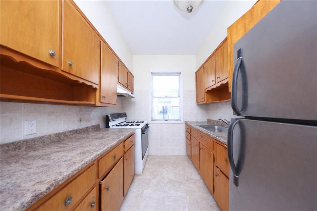 231 Van Sicklen Street, Brooklyn, New York, 11223 image 11