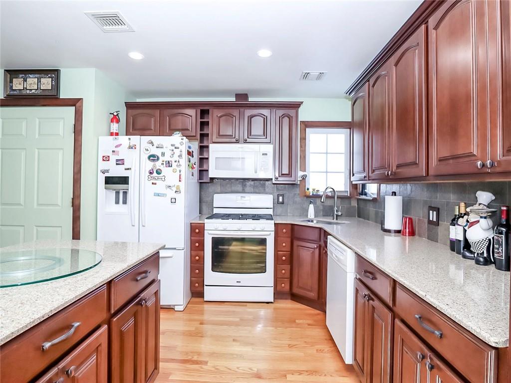 69 Stecher Street, Staten  Island, New York, 10312 image 24