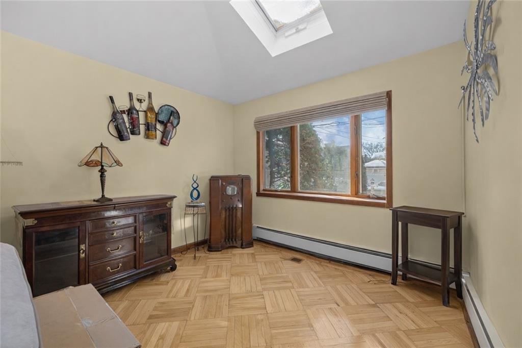 1467 East 64th Street Image 5