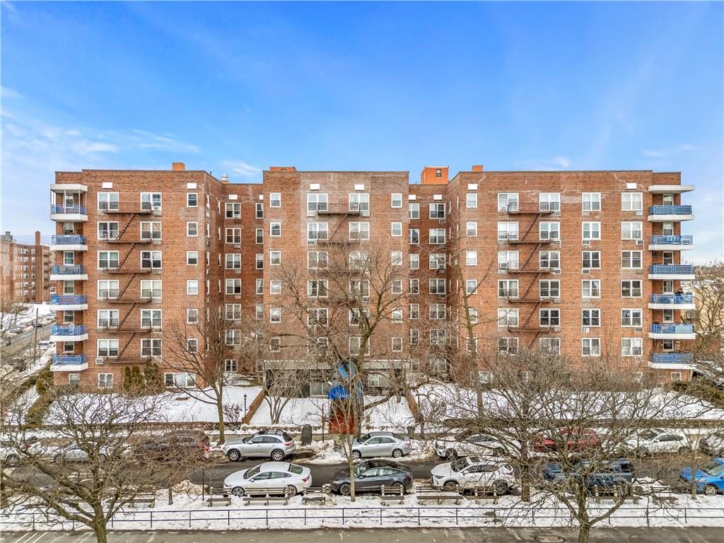 2580 Ocean Parkway 3P Image 2