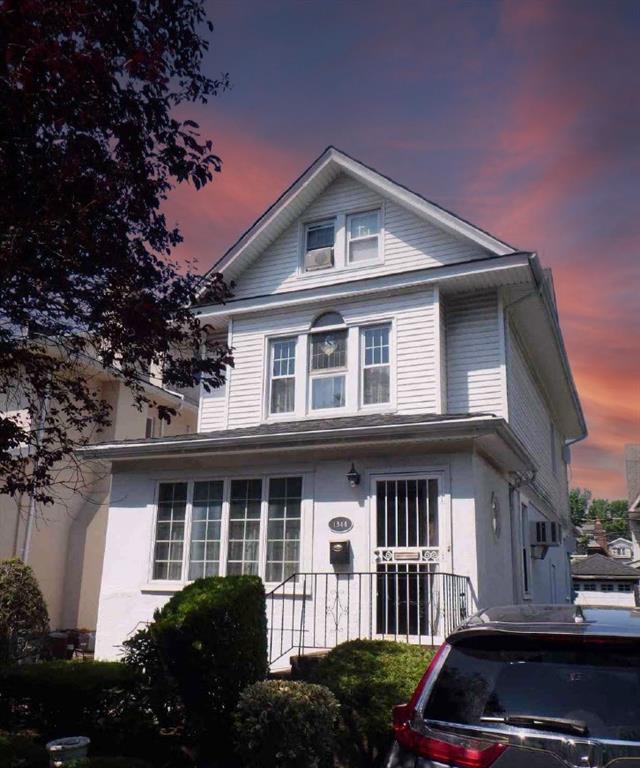 1344 East 28th Street, Brooklyn, New York, 11210