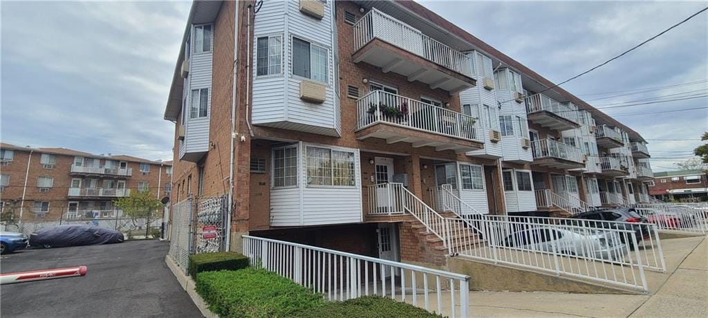 1216 East 82nd Street 101 Image 4