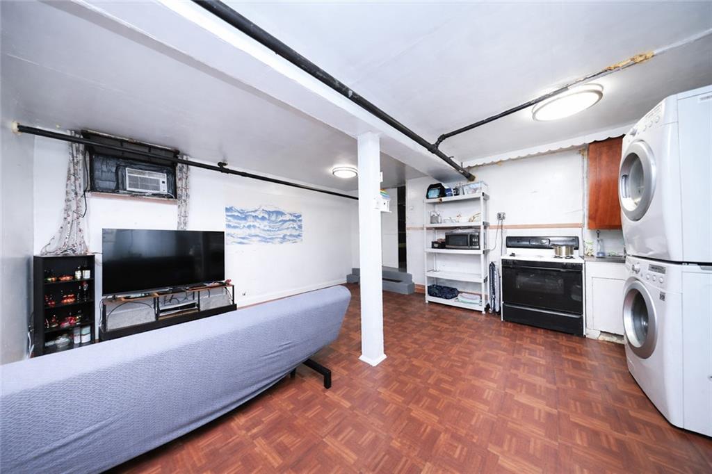 1425 Remsen Avenue, Brooklyn, New York, 11236 image 15