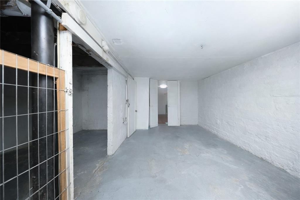 1425 Remsen Avenue, Brooklyn, New York, 11236 image 16