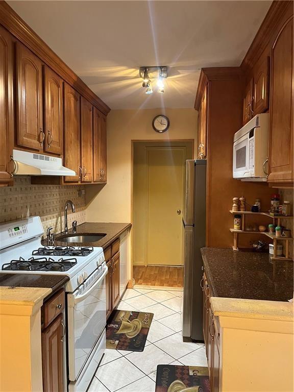 2626 Homecrest Avenue 2H, Brooklyn, New York, 11235 image 6