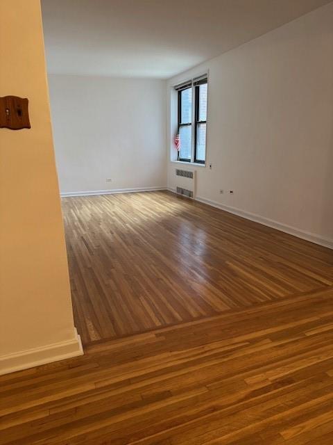 2271 Knapp Street 2E Image 3