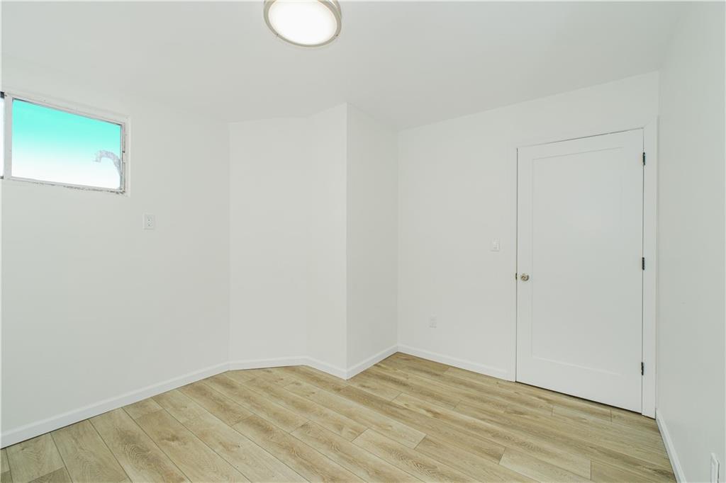 22 Oakville Street, Staten  Island, New York, 10314 image 16