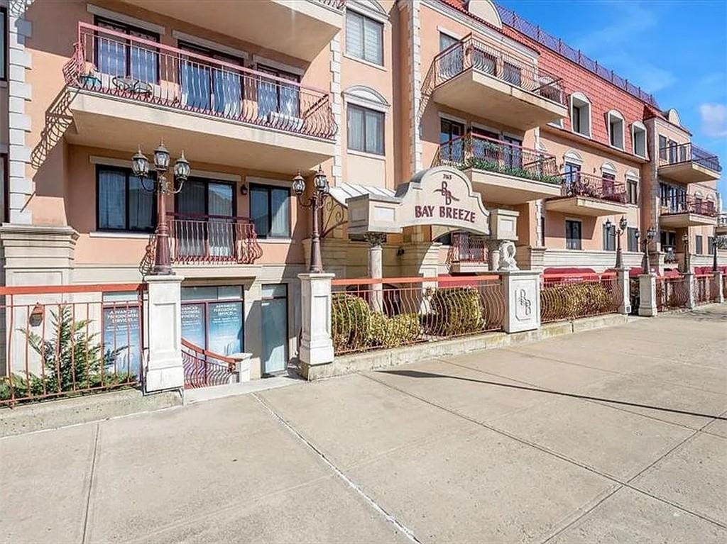 3165 Emmons Avenue 3I, Brooklyn, New York, 11235 image 12