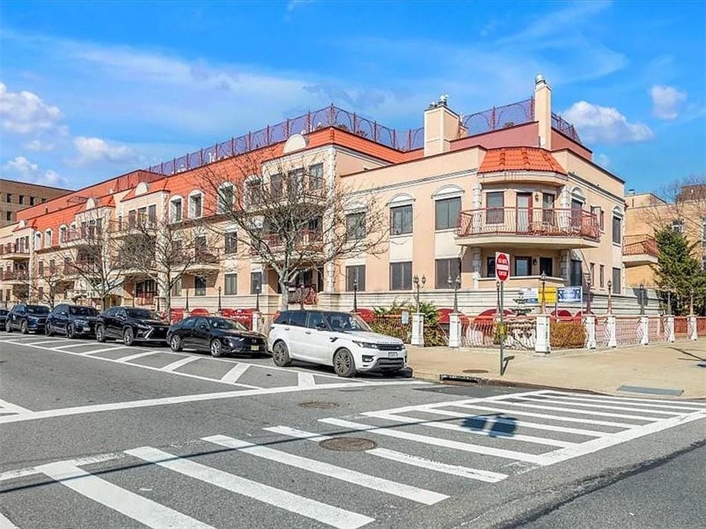 3165 Emmons Avenue 3I, Brooklyn, New York, 11235 image 13