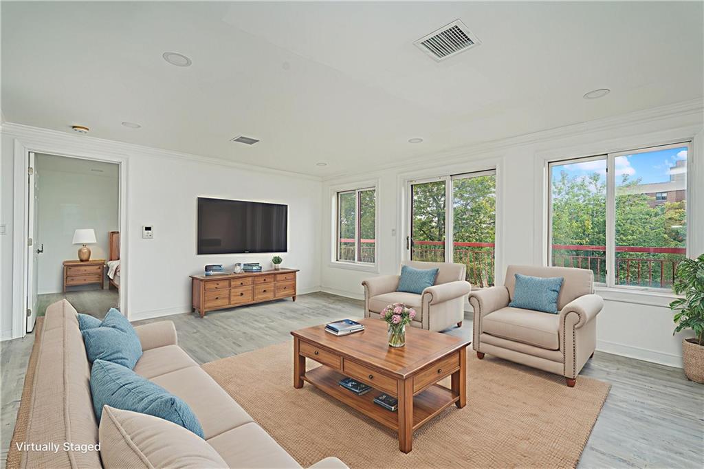 3165 Emmons Avenue 3I Image 4