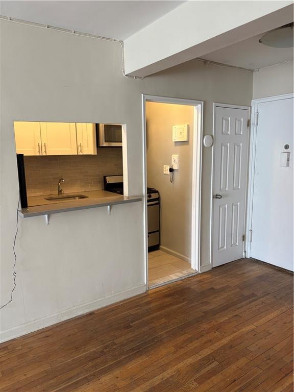 7520 Ridge Boulevard 3E Image 5