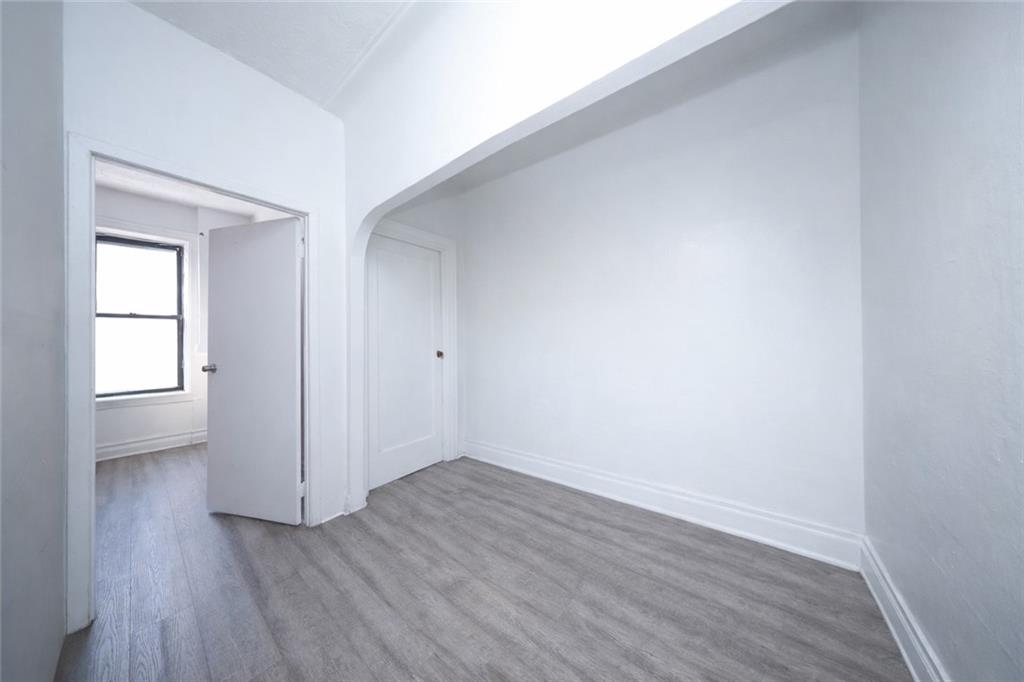 2483 East 21st Street, Brooklyn, New York, 11235 image 23