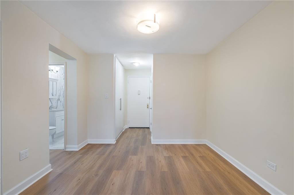 515 East 7th Street 5L Image 5