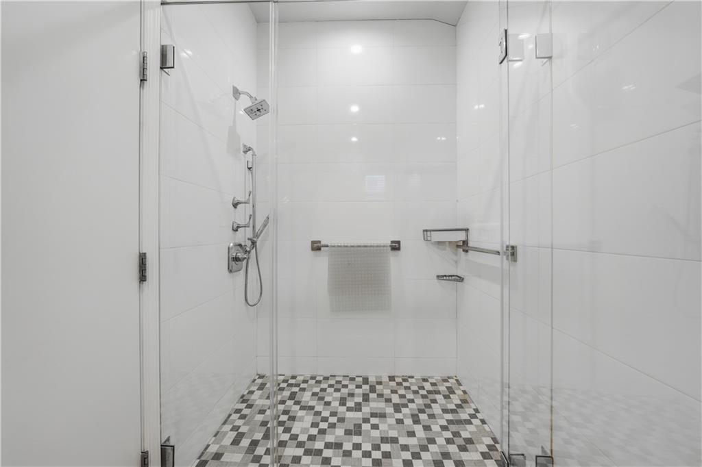 1815 East 3rd Street, Brooklyn, New York, 11223 image 14