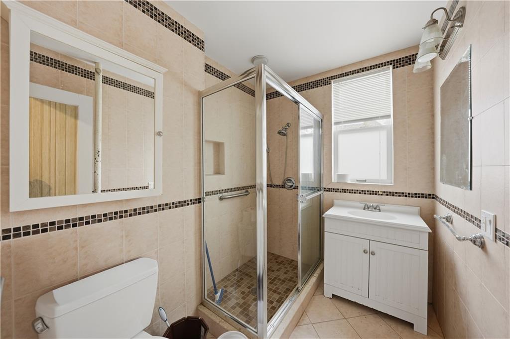 1815 East 3rd Street, Brooklyn, New York, 11223 image 18