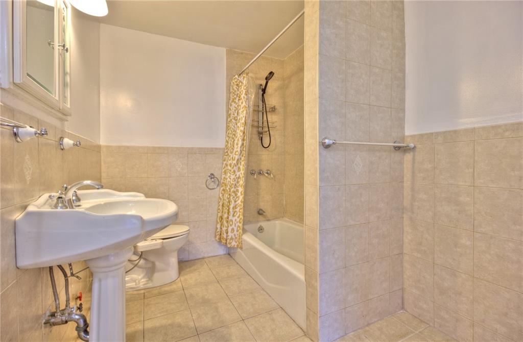 14 Parkview Loop, Staten  Island, New York, 10314 image 15