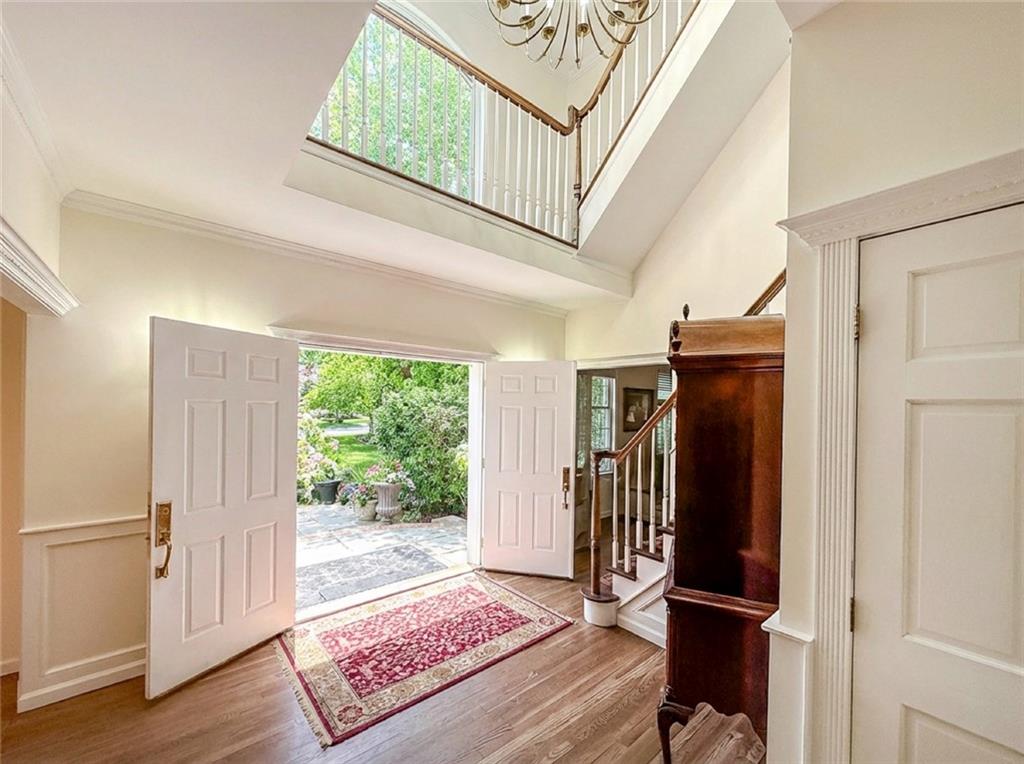 2 Warrenton Lane Image 4